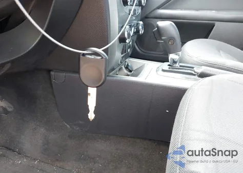 2011 Ford Fusion Se from USA, damaged, VIN 3FAHP0HA8BR320140